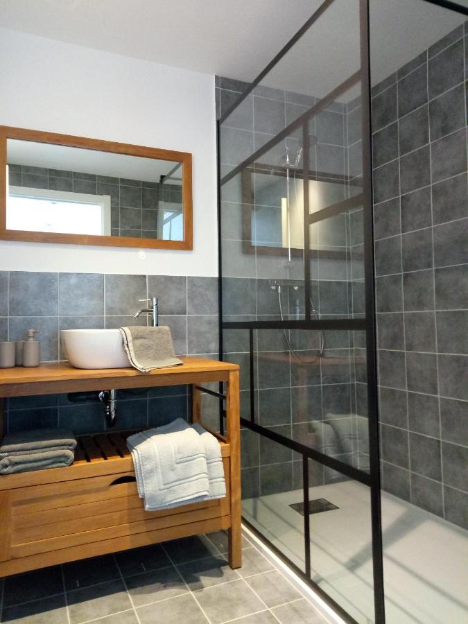 Chambres D'Hotes Quatre Mains Saint-Priest-des-Champs Eksteriør billede