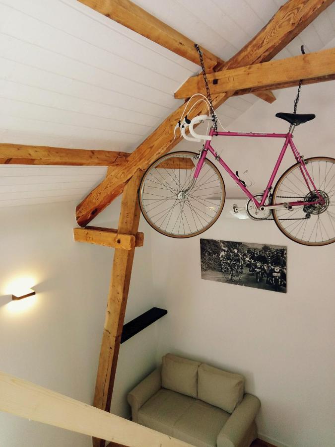 Chambres D'Hotes Quatre Mains Saint-Priest-des-Champs Eksteriør billede