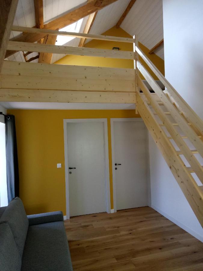 Chambres D'Hotes Quatre Mains Saint-Priest-des-Champs Eksteriør billede